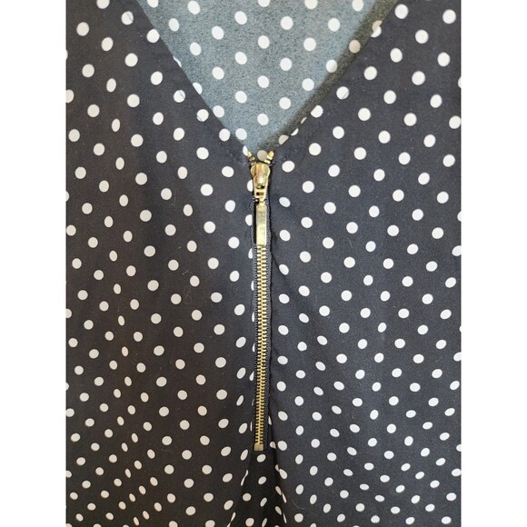 Express Blouse Top Small Black White Polka Dot Zip V-Neck Short Sleeve High Low - Picture 2 of 7